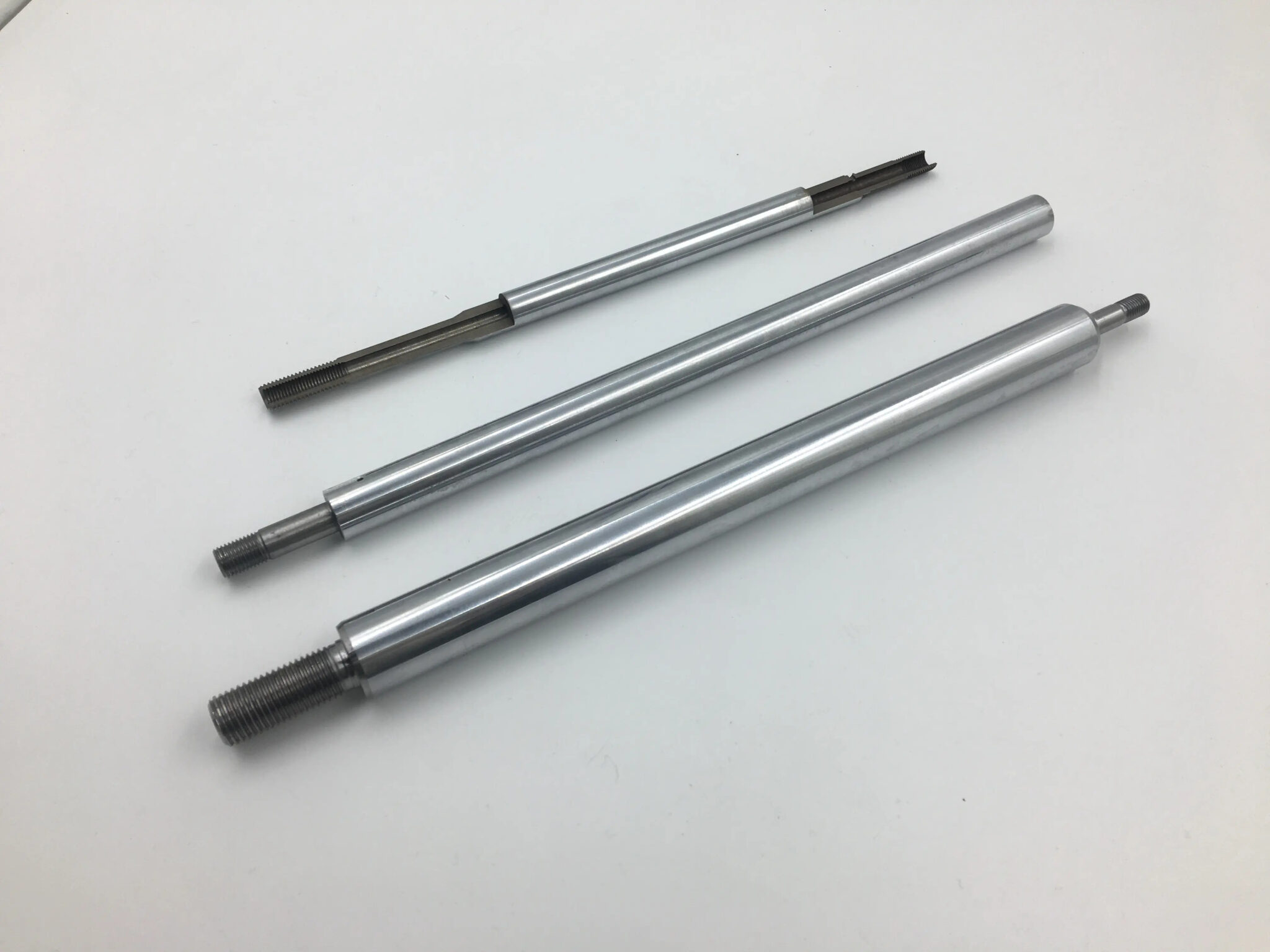 What is a piston rod cylinder?